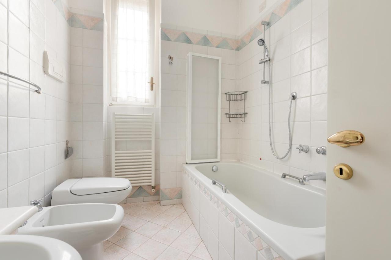 Cozy Apt With Balcony - Porta Romana District Mediolan Zewnętrze zdjęcie